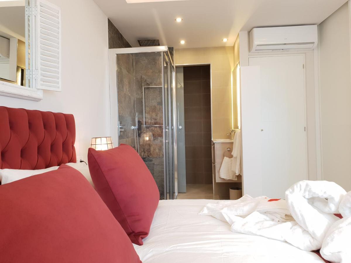אסטפונה Fantastic Apartment In Front Of The Sea & Marina מראה חיצוני תמונה