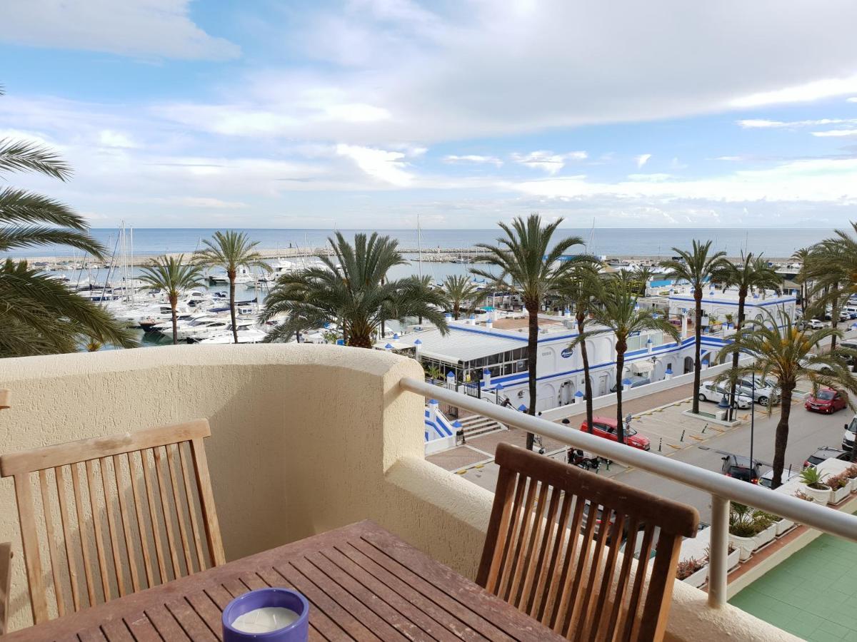 אסטפונה Fantastic Apartment In Front Of The Sea & Marina מראה חיצוני תמונה