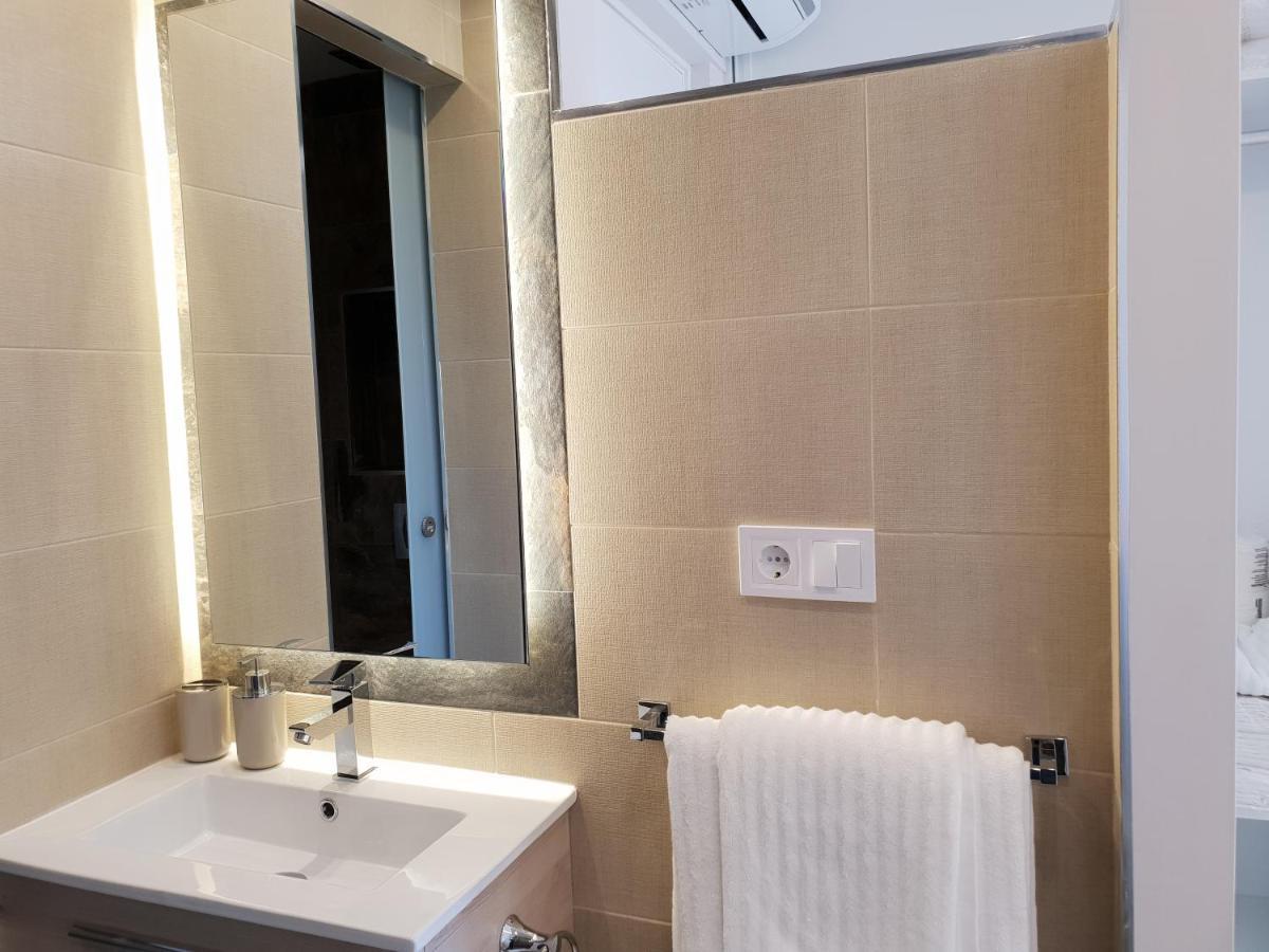 אסטפונה Fantastic Apartment In Front Of The Sea & Marina מראה חיצוני תמונה