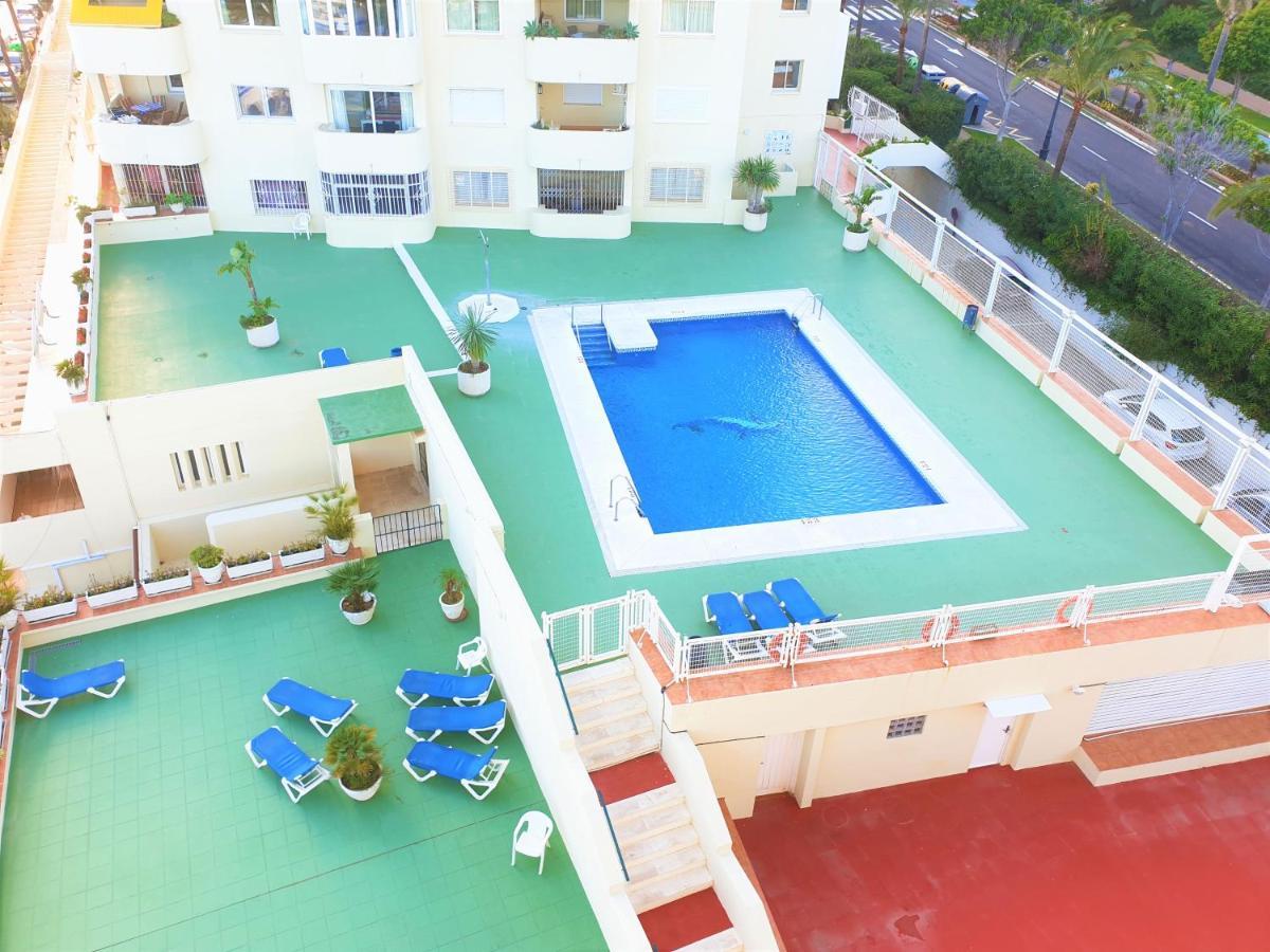אסטפונה Fantastic Apartment In Front Of The Sea & Marina מראה חיצוני תמונה