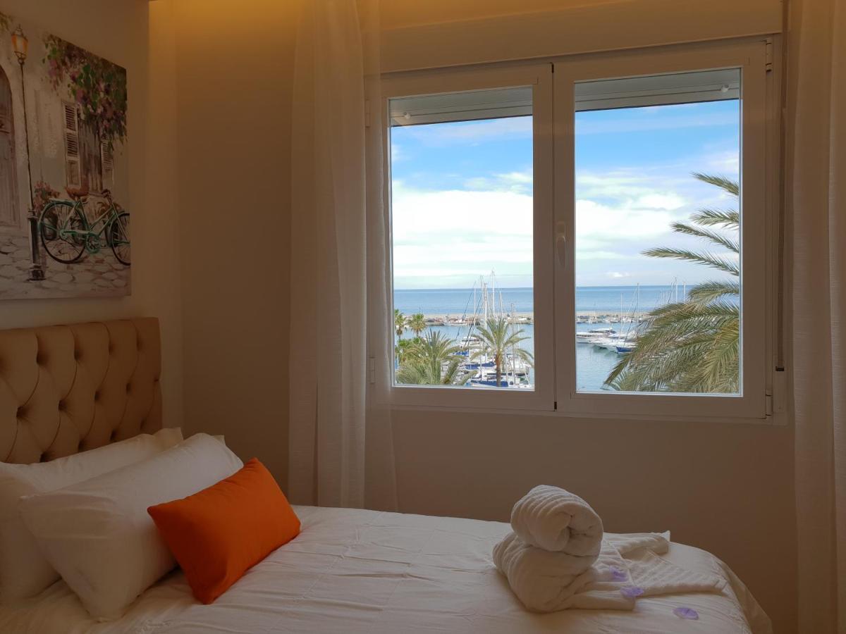 אסטפונה Fantastic Apartment In Front Of The Sea & Marina מראה חיצוני תמונה