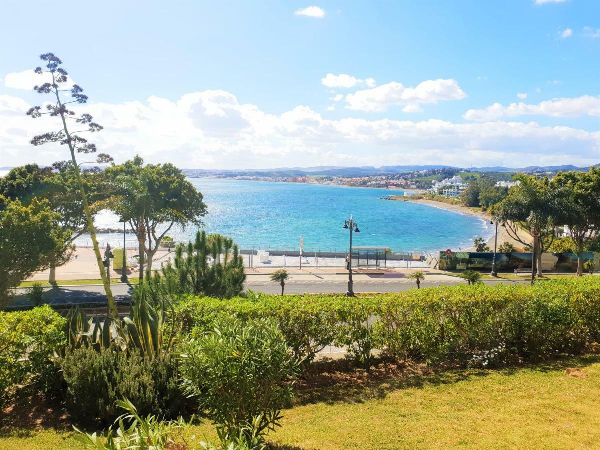 אסטפונה Fantastic Apartment In Front Of The Sea & Marina מראה חיצוני תמונה